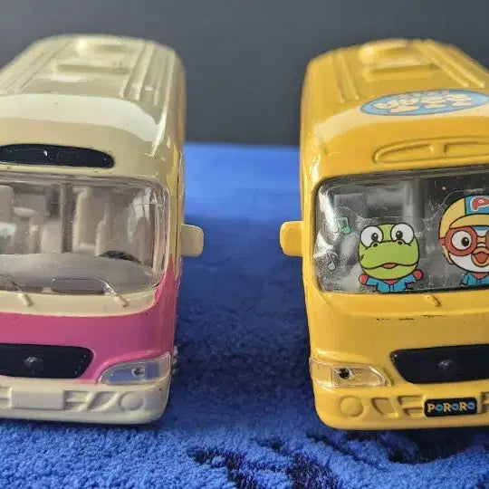 [BUNJANG] Hyundai County Mini Car 2-Piece Set / 현대 카운티 미니카 두대