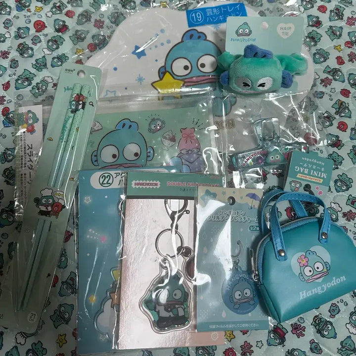 [BUNJANG] Sanrio Hangyodon Merchandise Bundle / 산리오 한교동 굿즈 처분 (8/28일까지 할인!!!)