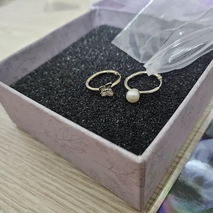 [BUNJANG] BTS 2021 Dalmajung Silver Earrings / BTS 2021 달마중 실버귀걸이