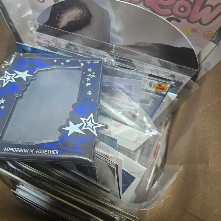 [BUNJANG] TXT Tomorrow X Together Bundle Set Photocard Frame / 투바투 투모로우바이투게더 TXT MD 비공굿+공굿 판매