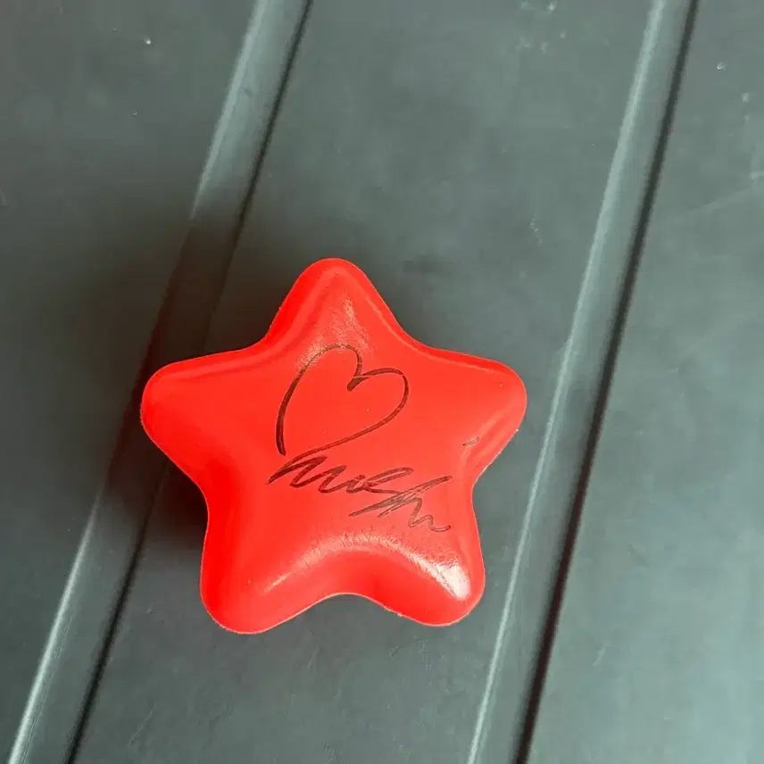 [BUNJANG] NCT WISH Yushi Login Concert Signed Ball Wichu Bubble Cat Wish Doll / 엔시티위시 유우시 로그인 콘서트 싸인볼 위츄 버블냥 위시돌