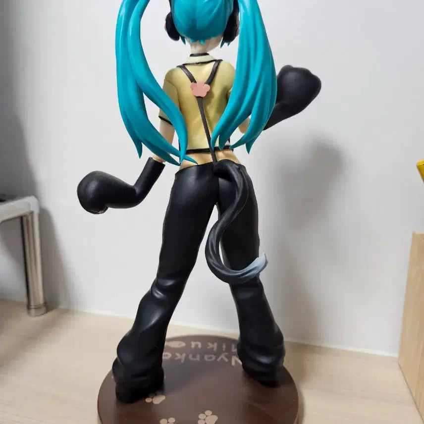 [BUNJANG] NyanKo Miku Figure / 냥코 미쿠 피규어