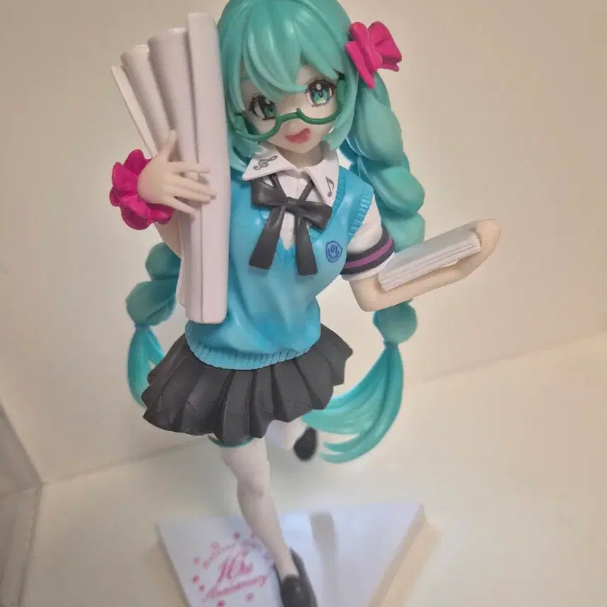 [BUNJANG] Vocaloid Hatsune Miku 16th Anniversary Luminasta Figure / 보컬로이드 하츠네미쿠 미쿠 16주년 루미나스타 피규어 미소녀피규어
