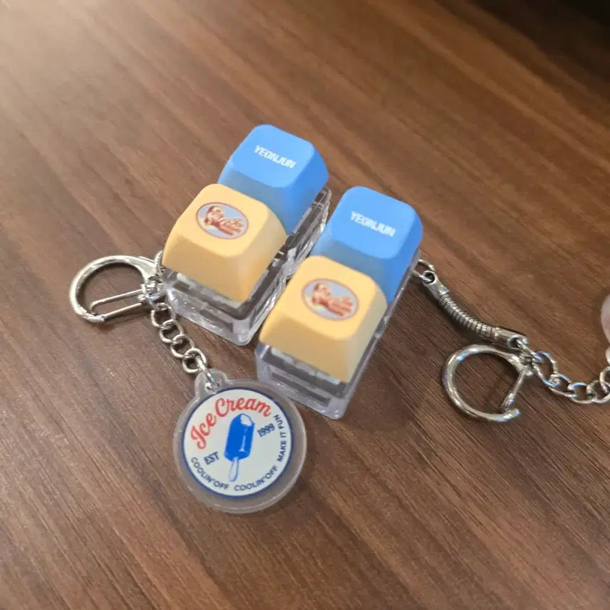 [BUNJANG] TXT Yeonjun Ice Cream Keycap Keychain / 연준 아이스크림 키캡 키링