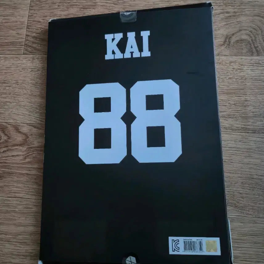 [BUNJANG] EXO Kai Paper Toy Sticker / EXO 카이 페이퍼 토이(스티커인듯)