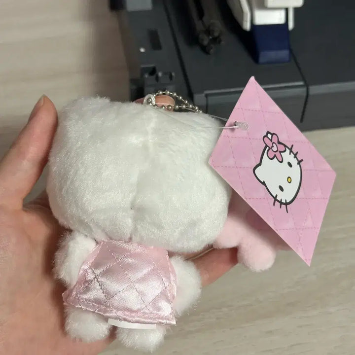 [BUNJANG] Sanrio Hello Kitty Miniature Quilt Doll Keyring Pink / 산리오 미니어처퀼트 헬로키티 인형키링 핑크