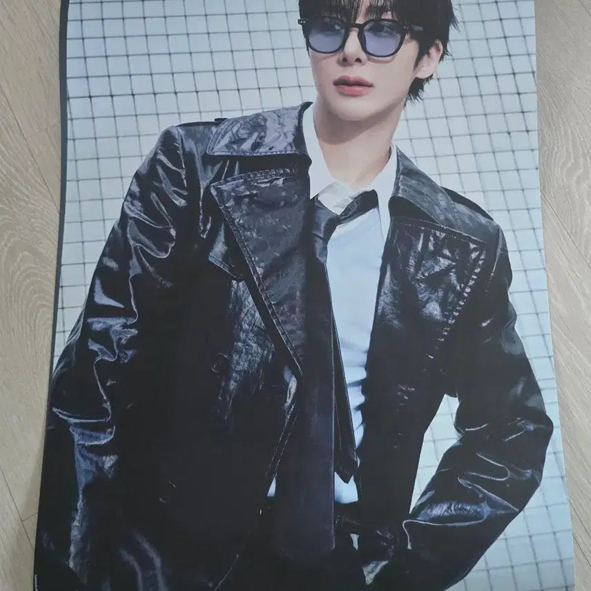 [BUNJANG] MONSTA X Hyungwon Riclou Poster / 몬스타엑스 형원 리끌로우 포스터
