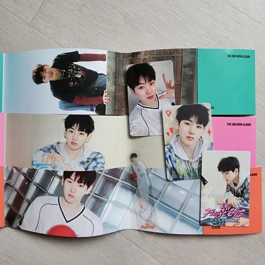 [BUNJANG] Kickflip Gyuhun Album Photocard Set / 킥플립 계훈 앨범구성품