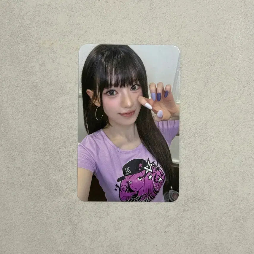 [BUNJANG] Kiki Delulu Sui Soundwave 2nd Edition POB Photocard / 키키 델룰루 수이 사운드웨이브 2차 미공개 셀카 포토카드