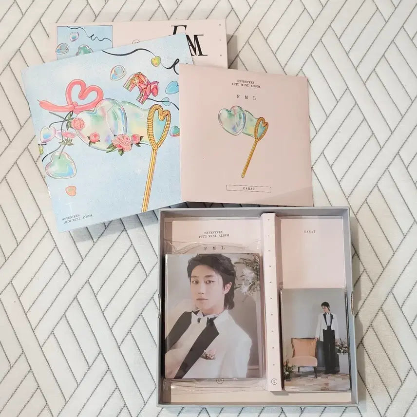 [BUNJANG] Seventeen The8 FML Carat Version Album / 세븐틴 디에잇 FML 캐럿반