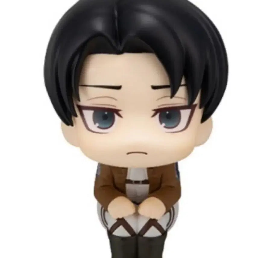 [BUNJANG] Attack on Titan Levi Look Up Figure (Limited Edition Cushion) / (미개봉 / 특전 방석 o) 진격거 리바이 룩업 피규어 판매
