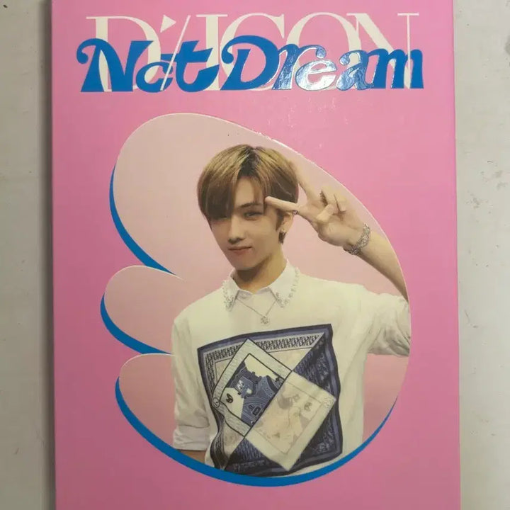 [BUNJANG] NCT DREAM Jisung 2022 D ICON Photobook / 2022 디아이콘 nctdream 지성 포토북 판매