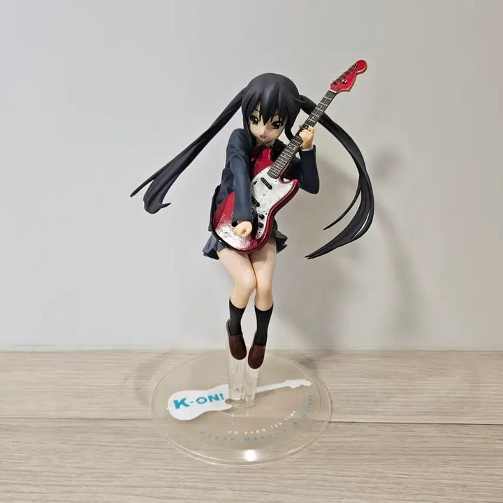[BUNJANG] K-On! Azusa Nakano Figure / 케이온 나카노 아즈사 피규어