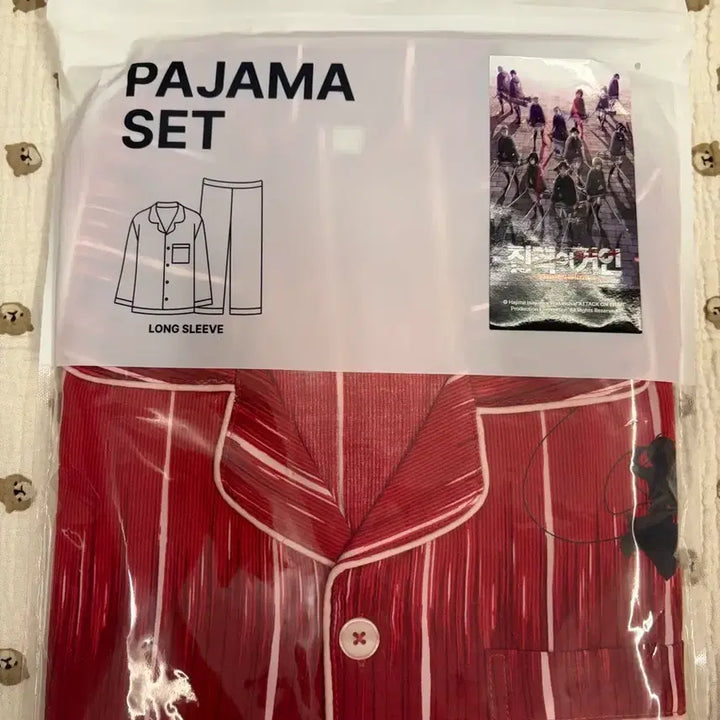 [BUNJANG] SPAO Attack on Titan Long Sleeve Pajamas Red M / 미개봉) 스파오 진격의거인 긴팔 잠옷 파자마 레드 M