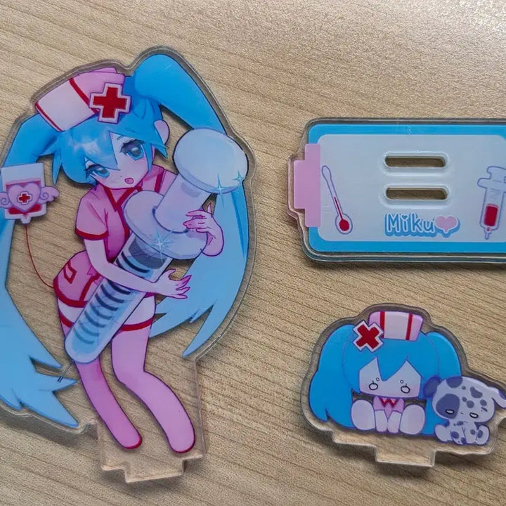 [BUNJANG] Vocaloid Hatsune Miku Acrylic Stand / 연색병동 미쿠 아크릴 스텐드