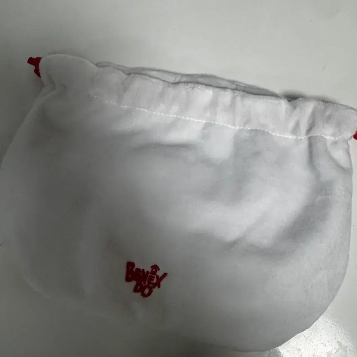 [BUNJANG] BOYNEXTDOOR Boin Next Door Unhak Un-agi Pouch / 보넥도 보이넥스트도어 운학 운아기 파우치