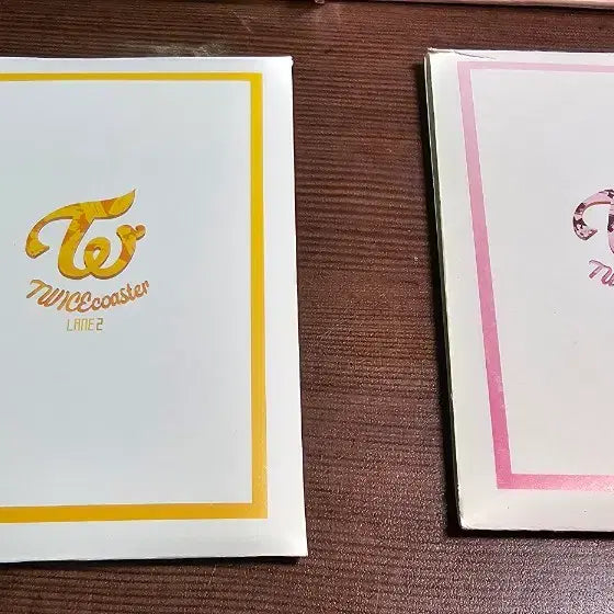 [BUNJANG] TWICE Roller Coaster Line 2 Album 2-Set / 트와이스 롤러코그터 라인2 , 앨범 2종 세트