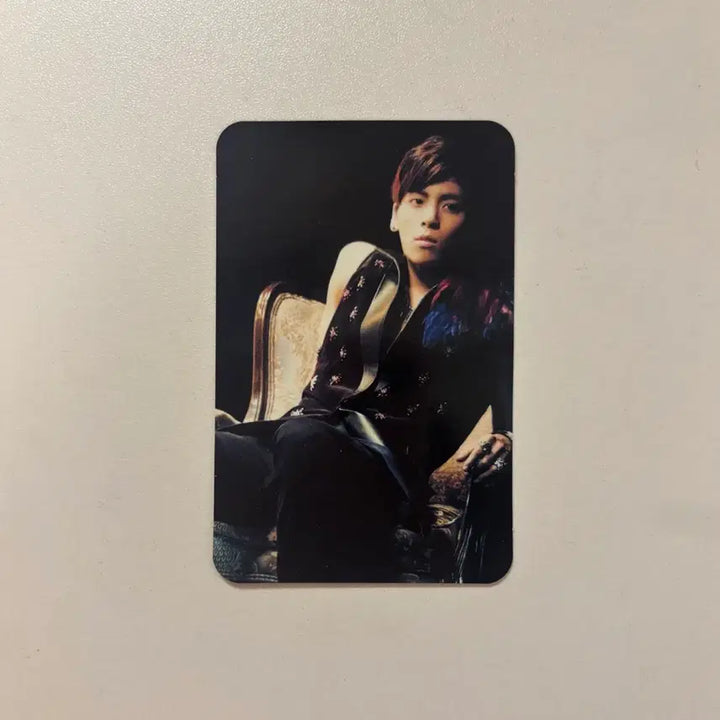 [BUNJANG] SHINee Dazzling Girl Album (Jonghyun Photocard) / 샤이니 일본앨범 다즐링걸 (종현 포카)