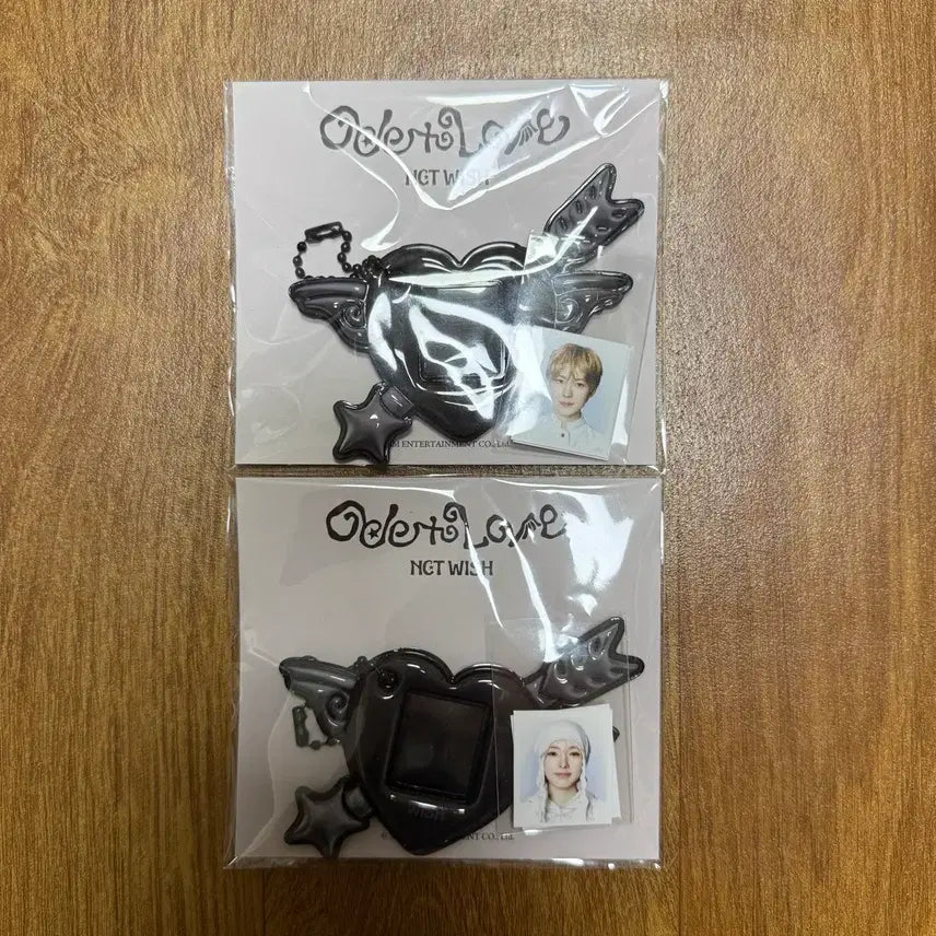[BUNJANG] NCT WISH Odd To Love Popup MD Goods Yushi Sakuya Mini ID Photo Holder Set Bundle / 엔시티 위시 오드 투 러브 팝업 엠디 굿즈 미니 아이디 포토 홀더 세트 유우시 사쿠야 일괄