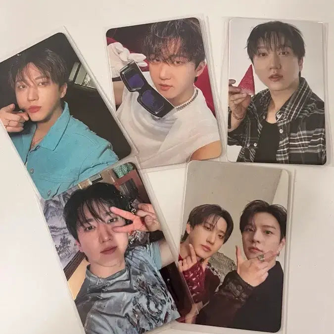 [BUNJANG] Stray Kids Changbin Photocard Set (MUPLY, Fansign POB, Album) / 창빈포카 세트(뮤플,팬즈 미공포+앨포)