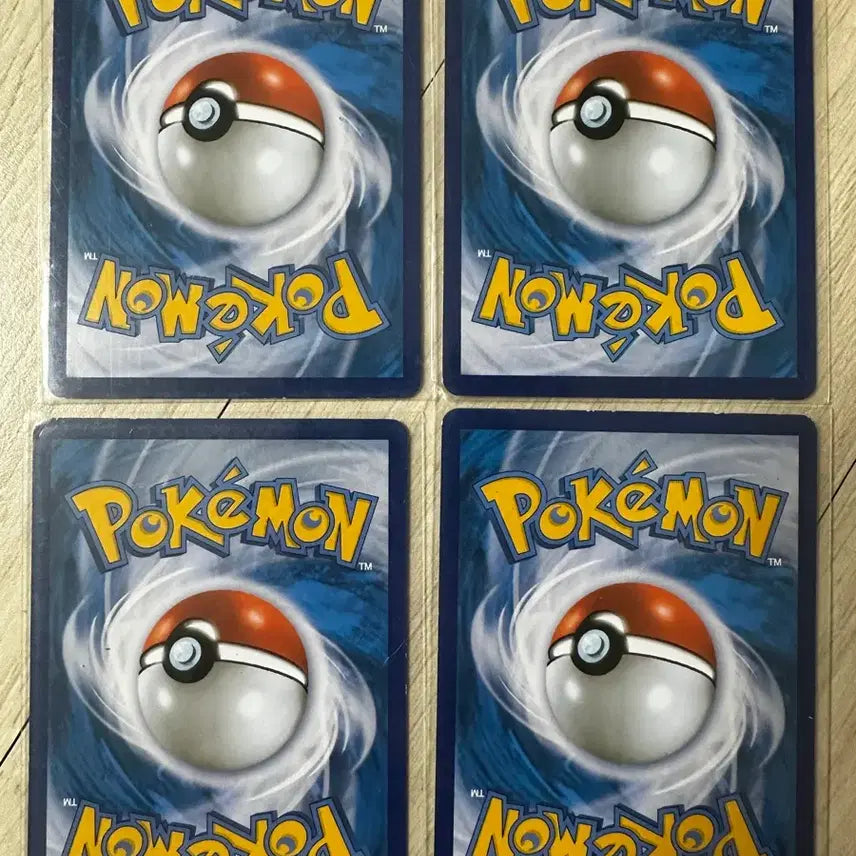 [BUNJANG] Pokemon Card Pikachu V-UNION 4-Card Set / 포켓몬 카드 피카츄 V-UNION 4종 세트