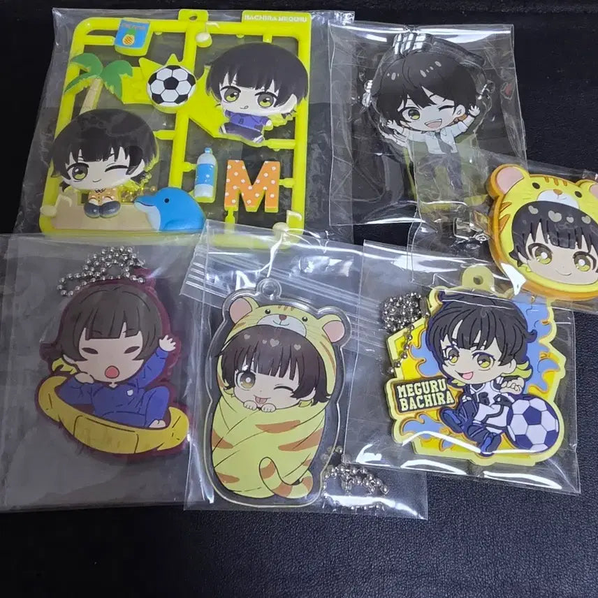 [BUNJANG] Blue Lock Bachira Meguru Set: Keyring, Korotta, Hair Clip / 블루록 바치라 메구루 키링 코롯타 머리핀 일괄 판매