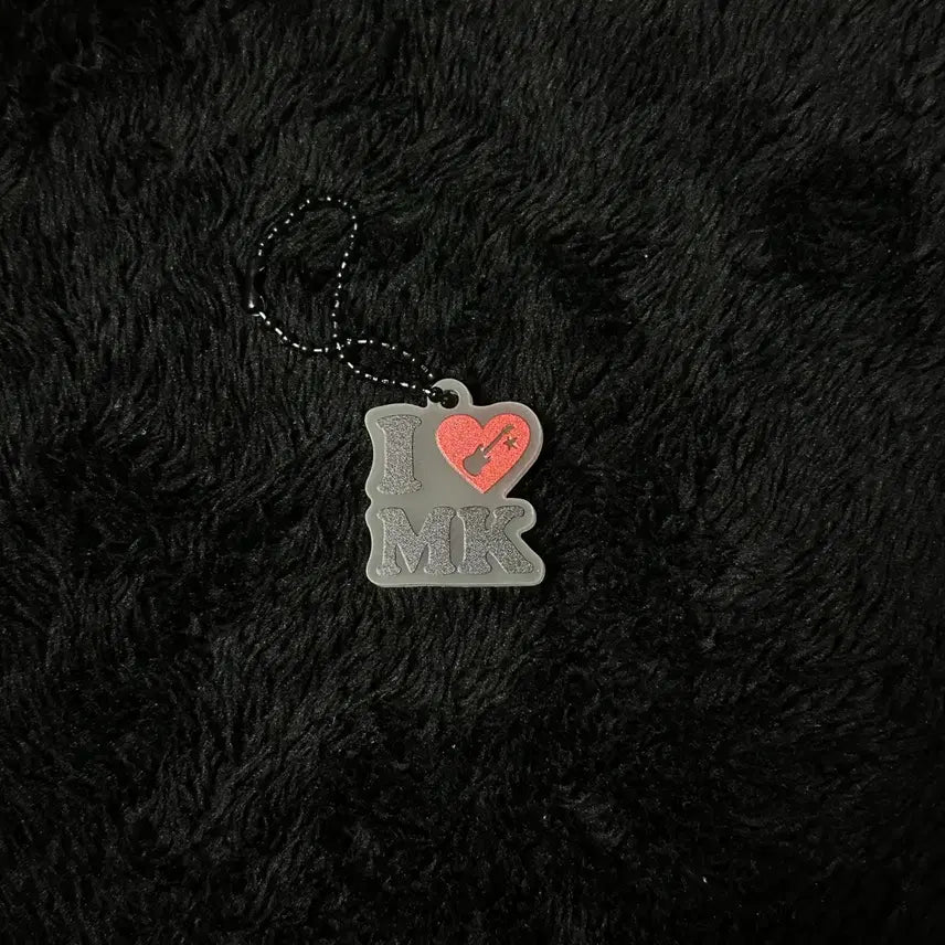 [BUNJANG] NCT Mark I Luv Mark Keyring / 마크 아이러브마크 키링 판매