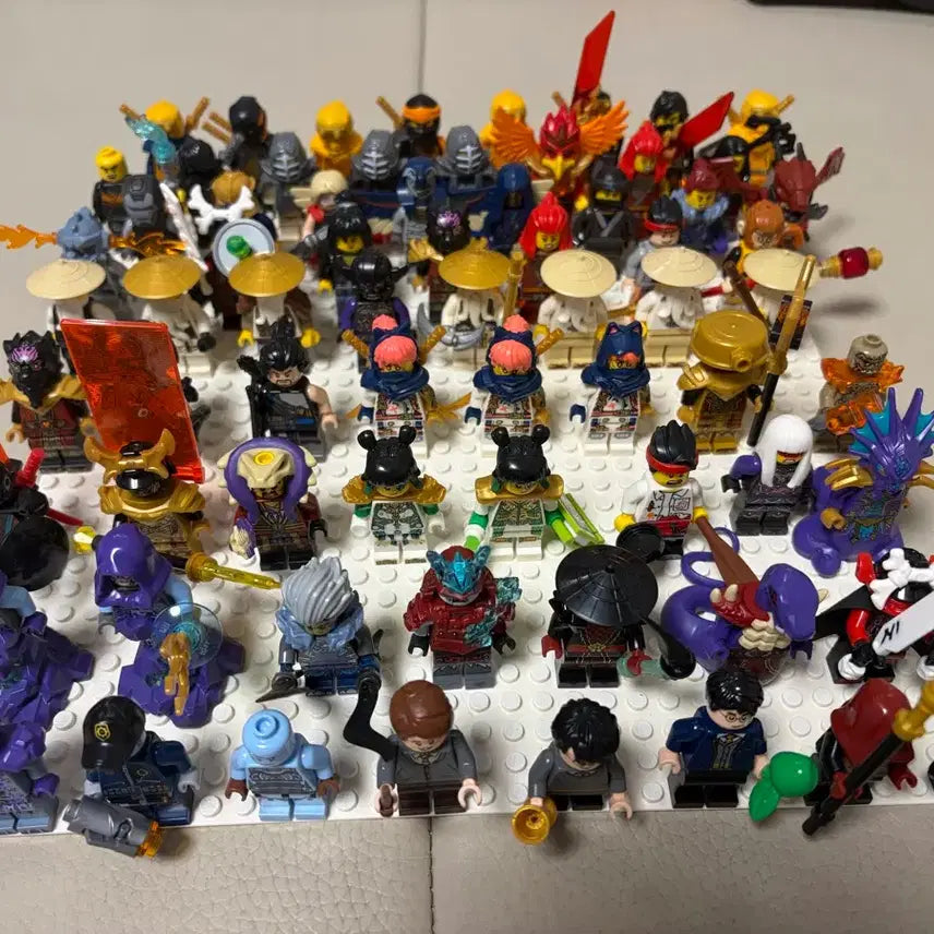 [BUNJANG] Lego Harry Potter &amp; Ninjago Mixed Minifigure Bundle (Approx. 60 Figures) / 레고 해리포터 닌자고 다양한 미니피규어 일괄 60개 가량