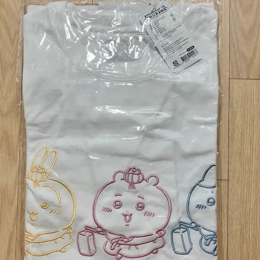 [BUNJANG] Chiikawa Hanbok Ver. T-Shirt / 치이카와 한복ver. 반팔티 (새상품)