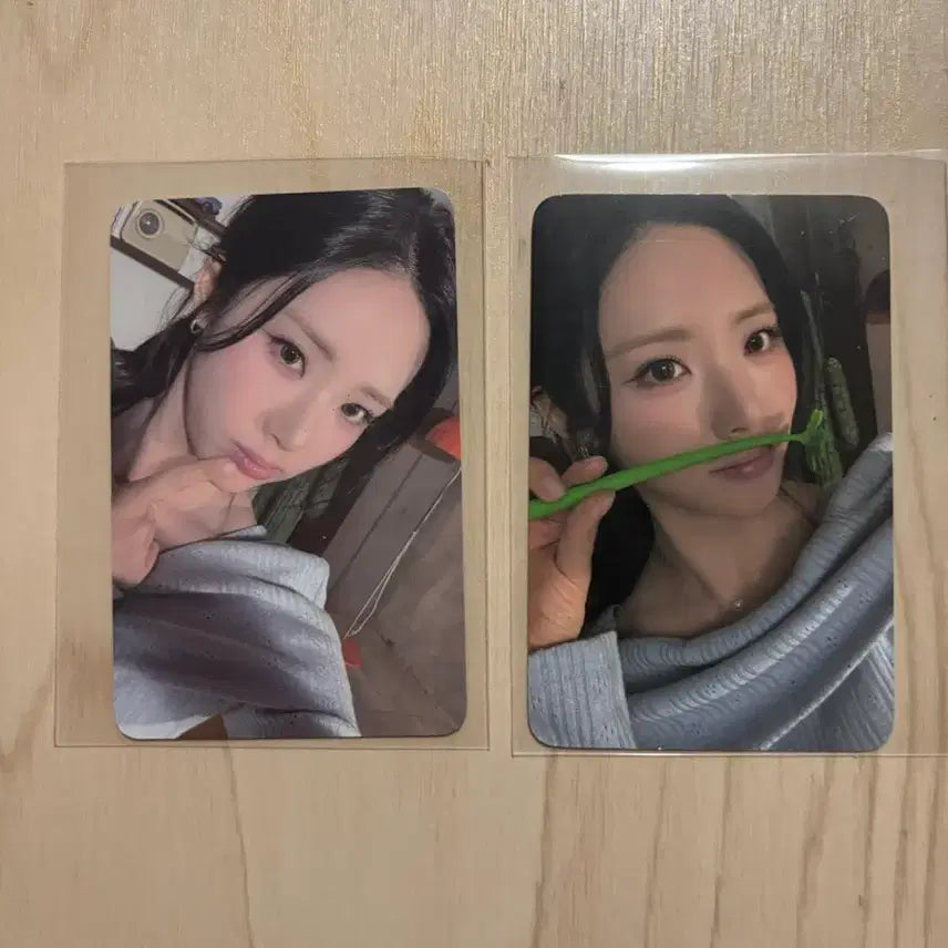 [BUNJANG] fromis_9 Park Ji-won Photocards &amp; Lightstick Wrist Strap Bundle / 프로미스나인 앙콘 콘서트 포카, 응원봉 손목 줄