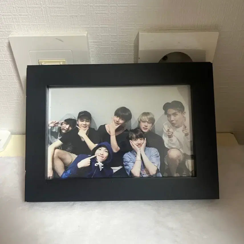 [BUNJANG] BTS Persona Official Photocard Holder Family Photo Frame / 방탄 페르소나 공방 역조공 가족사진 액자 양도 방탄소년단 bts 작은시 작것시 PERSONA 포카 포토카드 굿즈 앨범 디비디 메모리즈 정국 지민 태형 석진 윤기 호석 남준 희귀