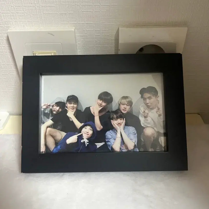 [BUNJANG] BTS Persona Official Photocard Holder Family Photo Frame / 방탄 페르소나 공방 역조공 가족사진 액자 양도 방탄소년단 bts 작은시 작것시 PERSONA 포카 포토카드 굿즈 앨범 디비디 메모리즈 정국 지민 태형 석진 윤기 호석 남준 희귀