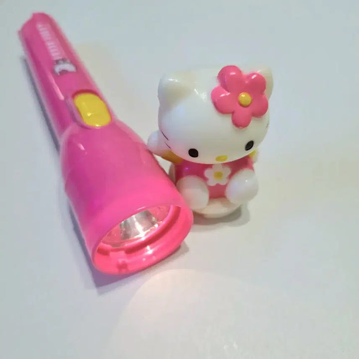 [BUNJANG] Hello Kitty Kaohana Flashlight Vintage / 헬로키티 카오하나 손전등 고전키티