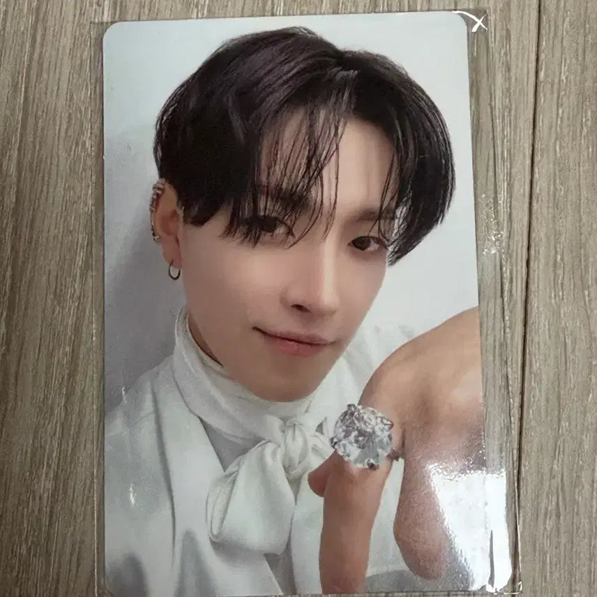 [BUNJANG] ATEEZ ANYTIZ Hongjoong POB Photocard / 에이티즈 애니티즈 홍중 5만원 특전 포토카드 포카