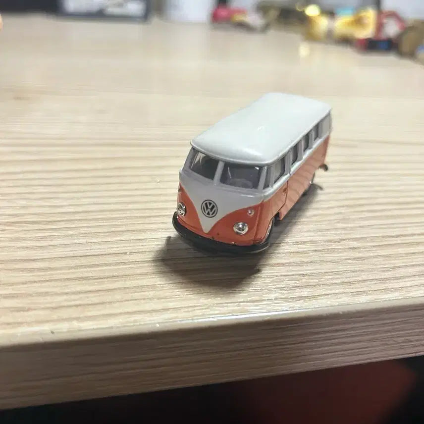 [BUNJANG] Volkswagen Microbus Miniature Car / 폭스바겐 마이크로버스 미니카