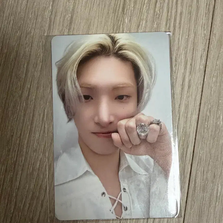 [BUNJANG] ATEEZ Aniteez Mingi Photocard / 에이티즈 애니티즈 민기 5만원 특전 포토카드 포카
