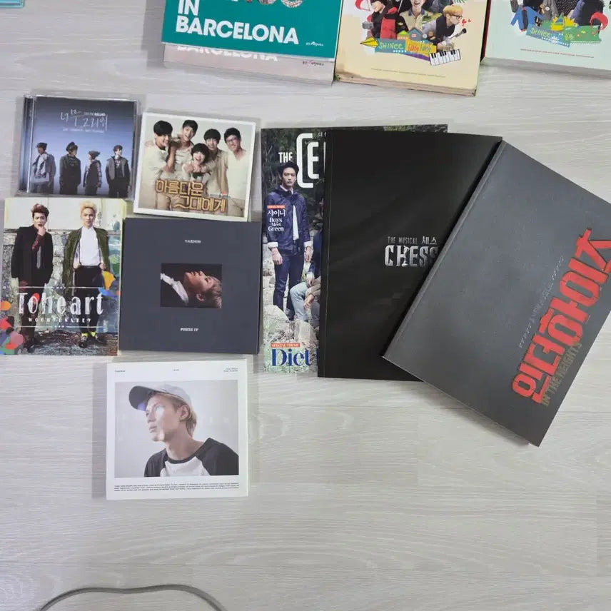 [BUNJANG] SHINee Signed Album, Concert DVD, and Merchandise Bundle Set / 샤이니 싸인앨범/일반앨범 콘서트 디비디 및 굿즈 일괄 판매