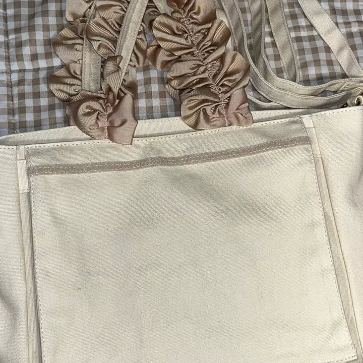 [BUNJANG] Jacamart Hand Frill A4 Beige Ita Bag / 자카마트 핸드프릴 a4 베이지 이타백 양도 판매