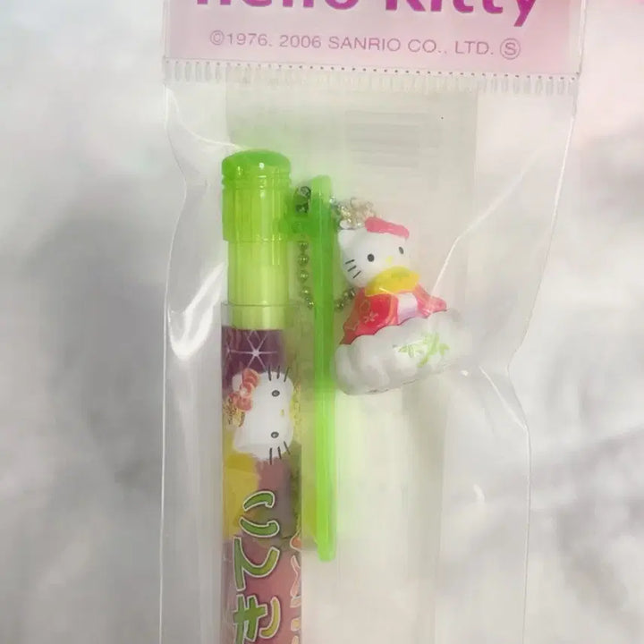 [BUNJANG] Hello Kitty Charm Keychain Figure Vintage Ballpoint Pen / 헬로키티 키링 참 피규어 빈티지 볼펜 대나무 가쿠야