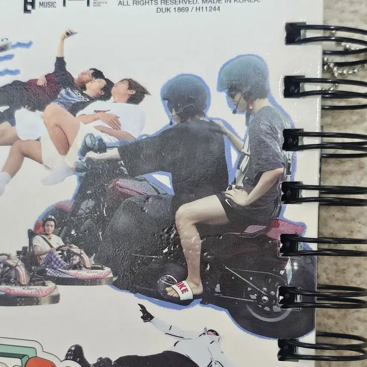 [BUNJANG] BTS Jimin Jungkook Photobook ARE YOU SURE?! / BTS 방탄 지민 정국 포토북 ARE YOU SURE?! 이게맞아?!