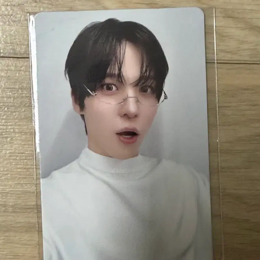 [BUNJANG] ATEEZ Aniteez Yunho Lucky Draw Photocard / 에이티즈 애니티즈 윤호 10만원 구매 특전 포카