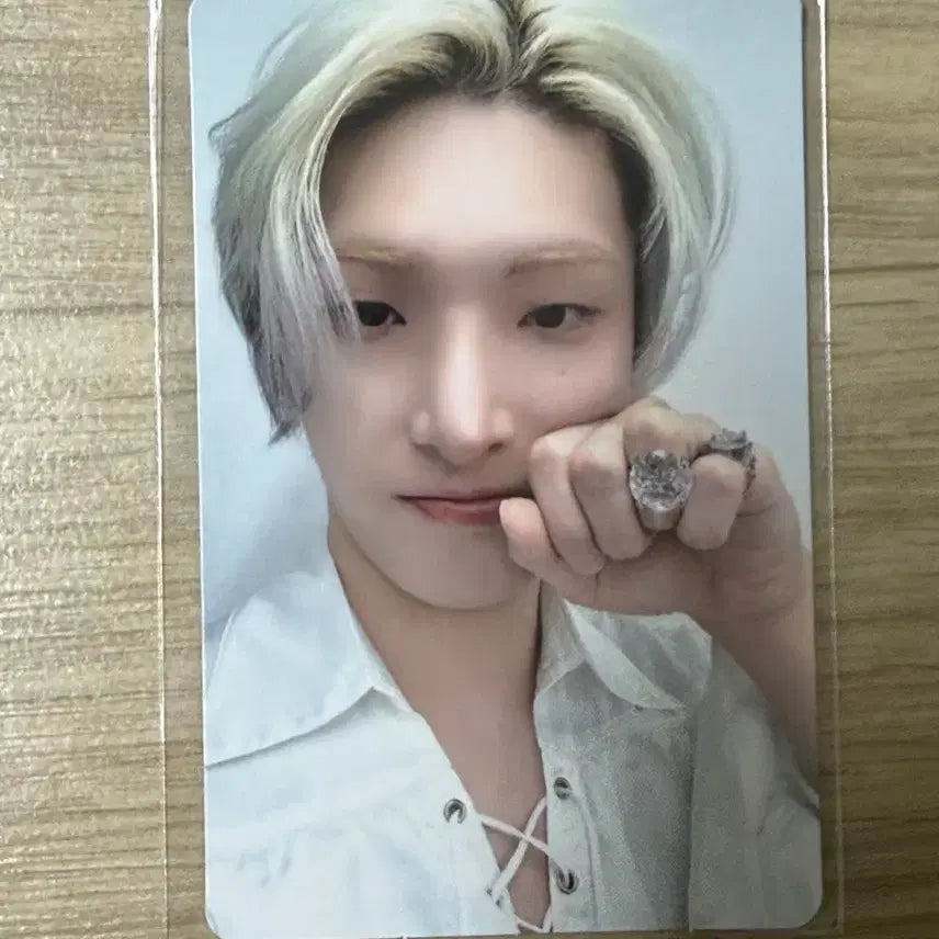 [BUNJANG] Ateez Aniteez Popup Mingi Photocard / 에이티즈 애니티즈 팝업 민기 5만원 구매 특전 포카 ateez