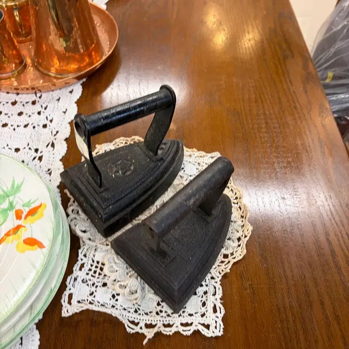 [BUNJANG] British Vintage Cast Iron Iron / 영국 빈티지 주물 다리미
