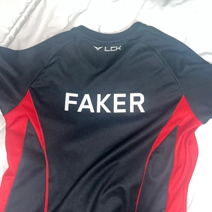 [BUNJANG] T1 Faker 24 Spring Jersey Uniform M / T1 티원 페이커 24 스프링 져지 유니폼 M