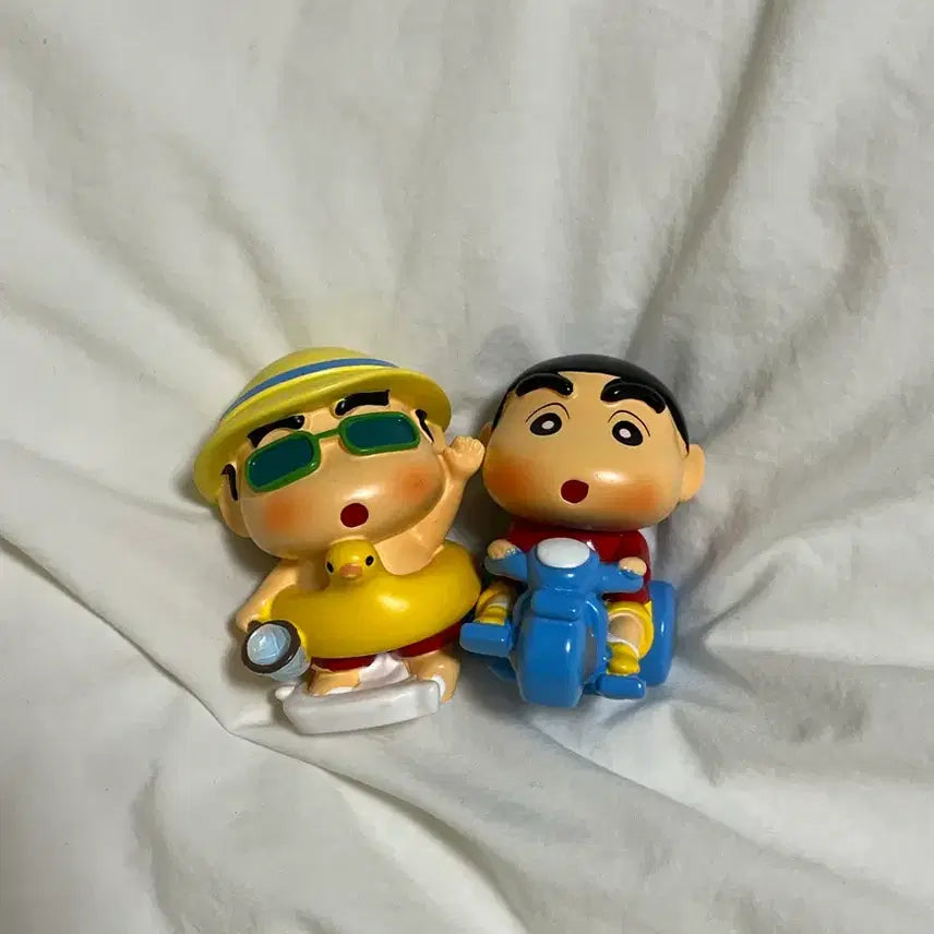 [BUNJANG] Crayon Shin-chan Figure Set (2 Pieces) / 짱구는못말려 짱구 피규어 2개 세트