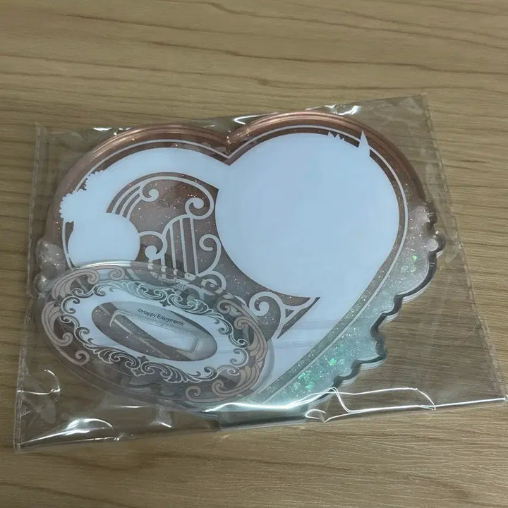 [BUNJANG] Ensemble Stars Akihoshi Subaru Faux Heart Acrylic Stand (Sealed) / 앙스타 아케호시 스바루 유사 하트 아크릴 미개봉