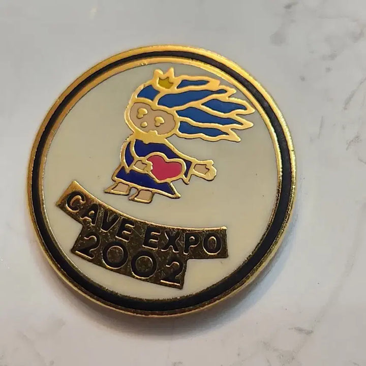 [BUNJANG] Cave Expo 2002 Commemorative Badges 3-Set Bundle / 동굴 엑스포 2002 기념 뱃지 3종 일괄