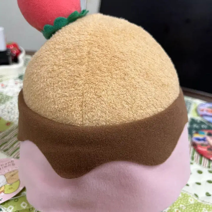 [BUNJANG] Sumikko Gurashi Strawberry Plush Doll 19cm / 스밋코 스미코 인형 19cm