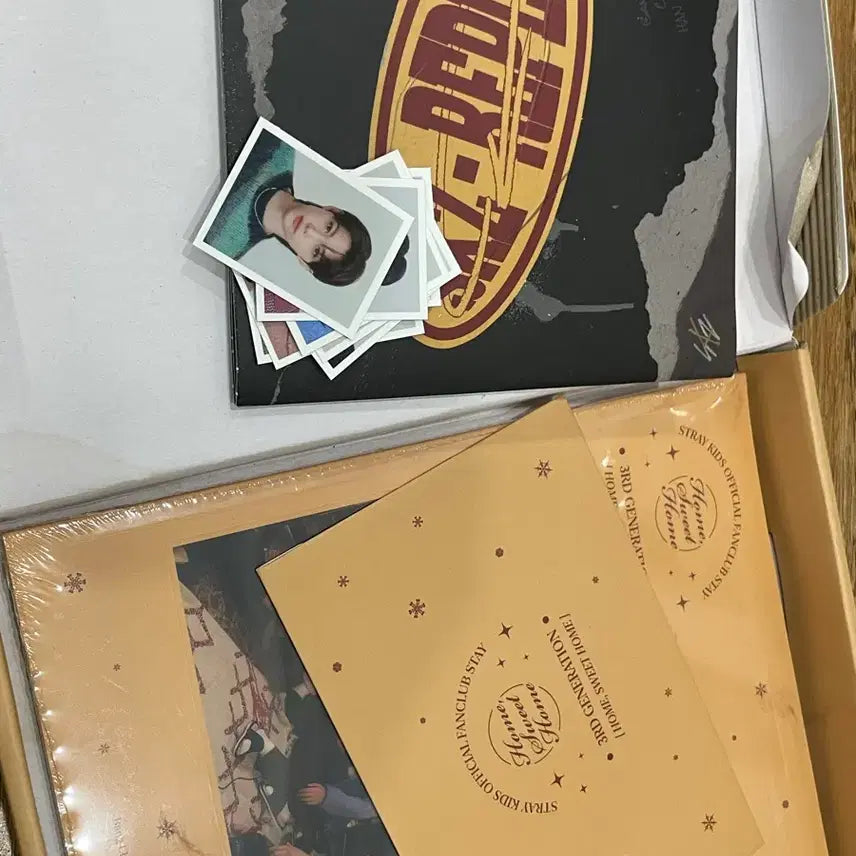 [BUNJANG] Stray Kids 3rd Fanclub Kit HOME SWEET HOME / 스트레이키즈 스키즈 3기 팬클럽 키트 HOME SWEET HOME