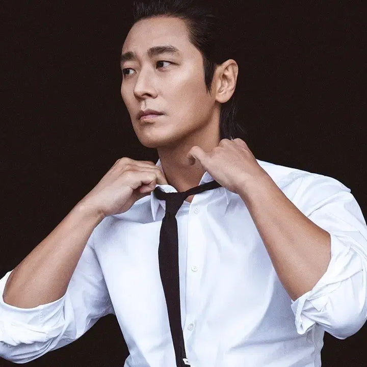 [BUNJANG] Joo Ji Hoon &amp; Ha Ji Won "Climax" Couple Photoshoot Allure Magazine / (새상품)<클라이맥스>주인공 주지훈님과 하지원님 커플화보실린 얼루어 잡지양도해요